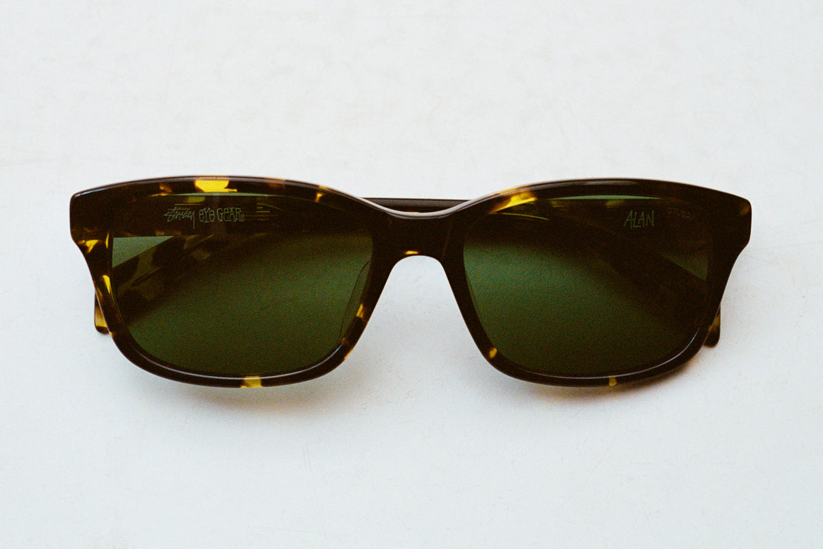Fall ’25 Eyegear North America - August 8th, 10am PST UK - August 8th, 10am GMT Europe - August 8th, 10am CET Japan & Ko