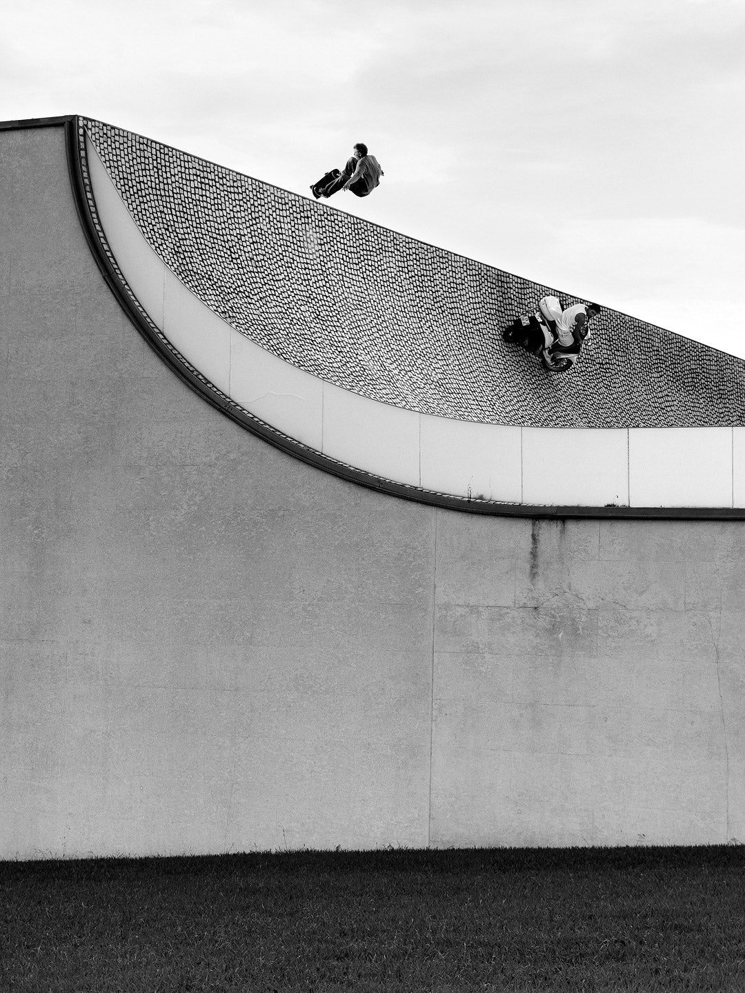 Images from Kris Burkhardt of the team out in Basque Country… video out tomorrow.