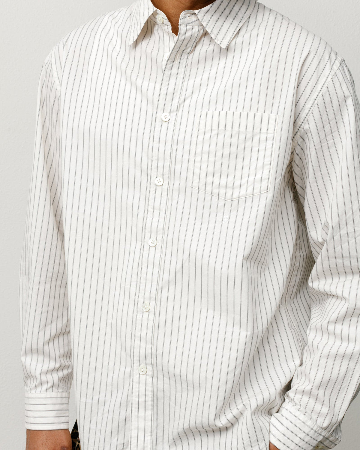 Stüssy Standard LS Shirt in Natural Stripe, unisex long-sleeve button-up