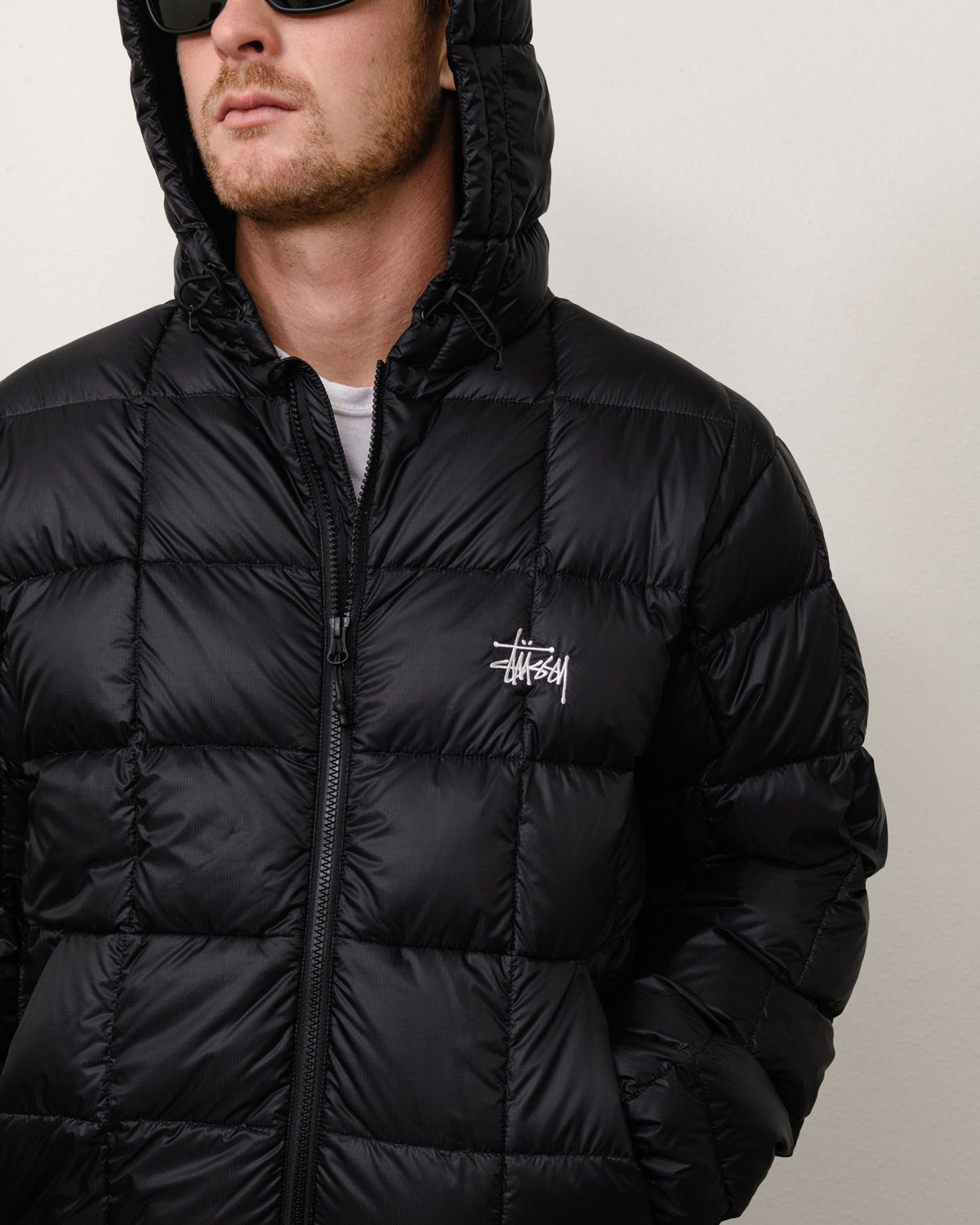 MIDWEIGHT HOODED PUFFER