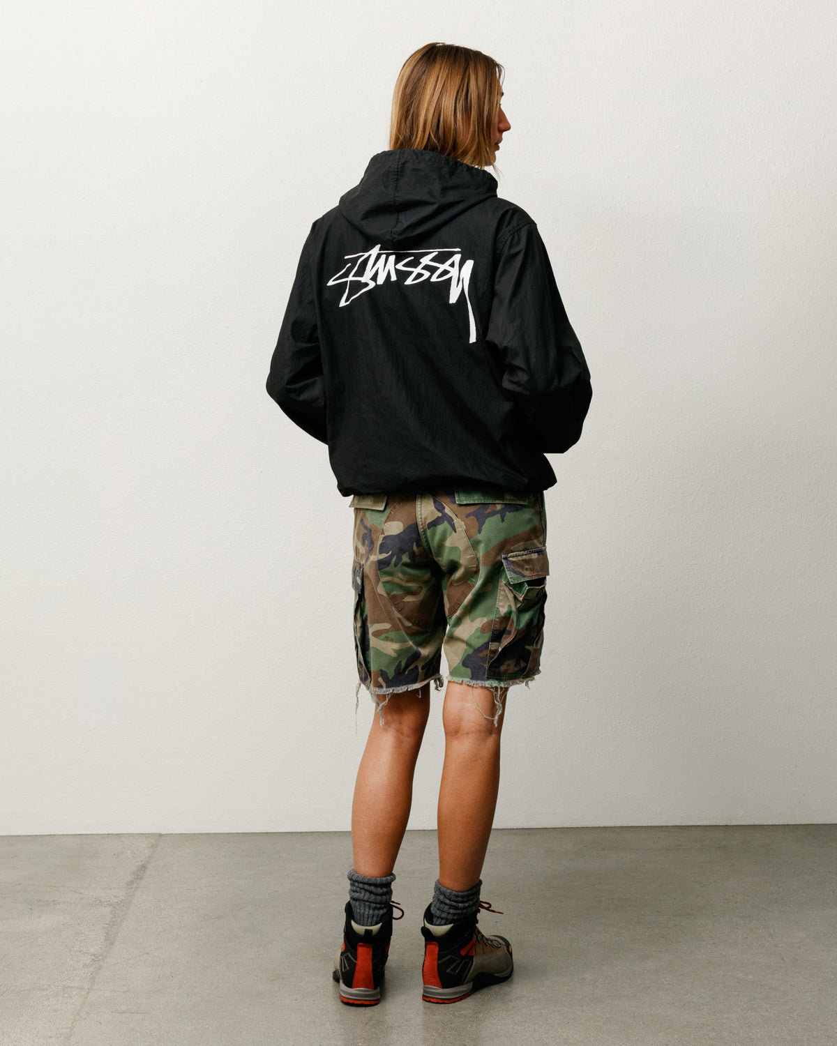 Stüssy Waxed Cotton Beach Shell Jacket in Black with back logo