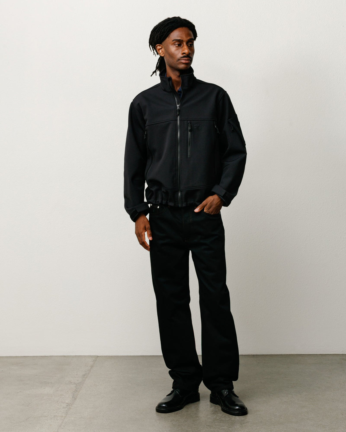 New Classic Jean Denim in Raw Black Contrast Stitch