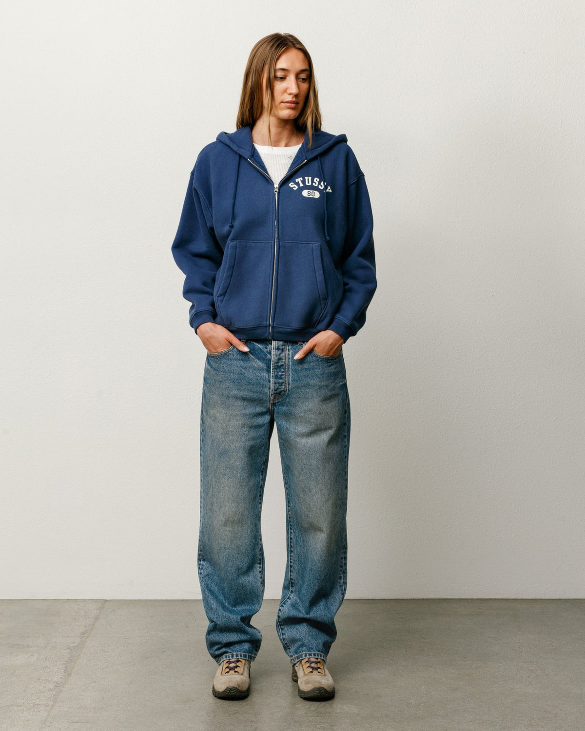 New Classic Jean Denim unisex fit in dark wash indigo
