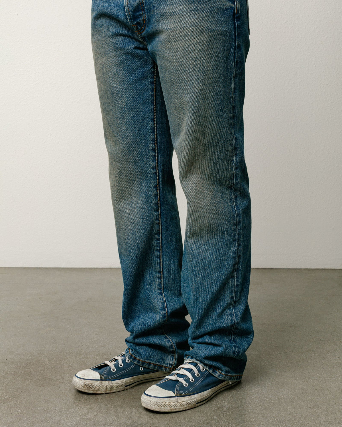 Stüssy Slim Jean Denim pants in the color Dark Wash Indigo