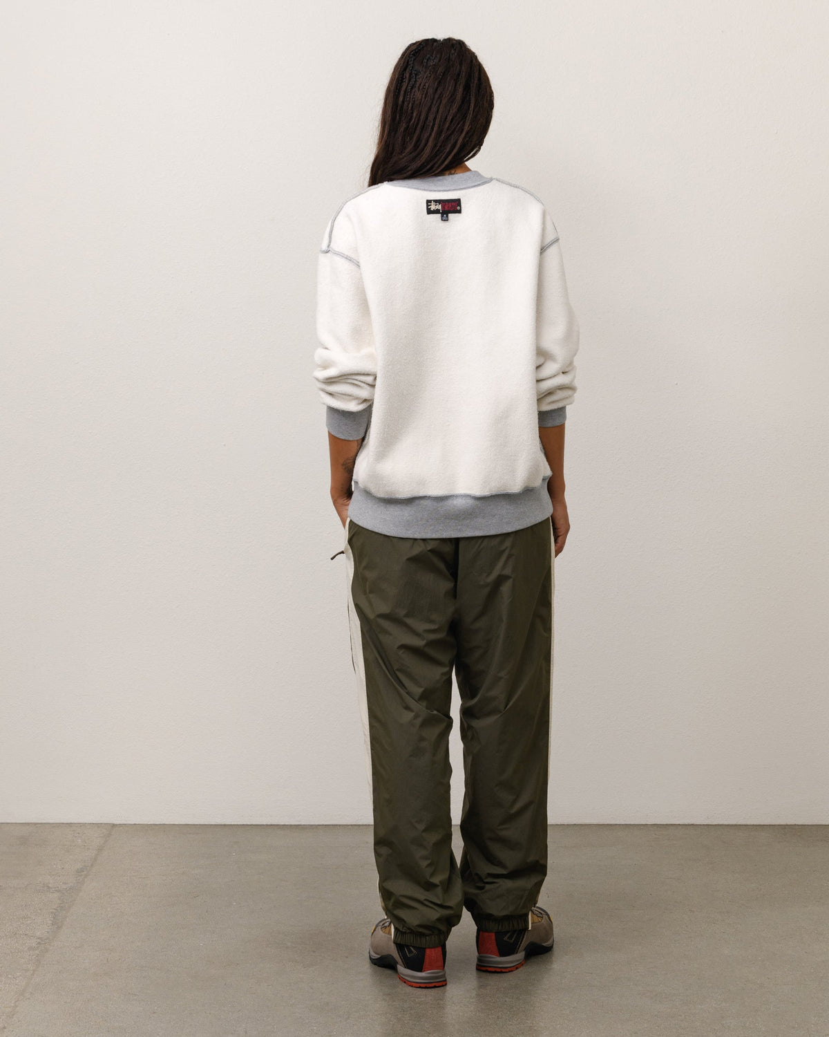 Side Stripe Track Pant Unisex Regular In Olive