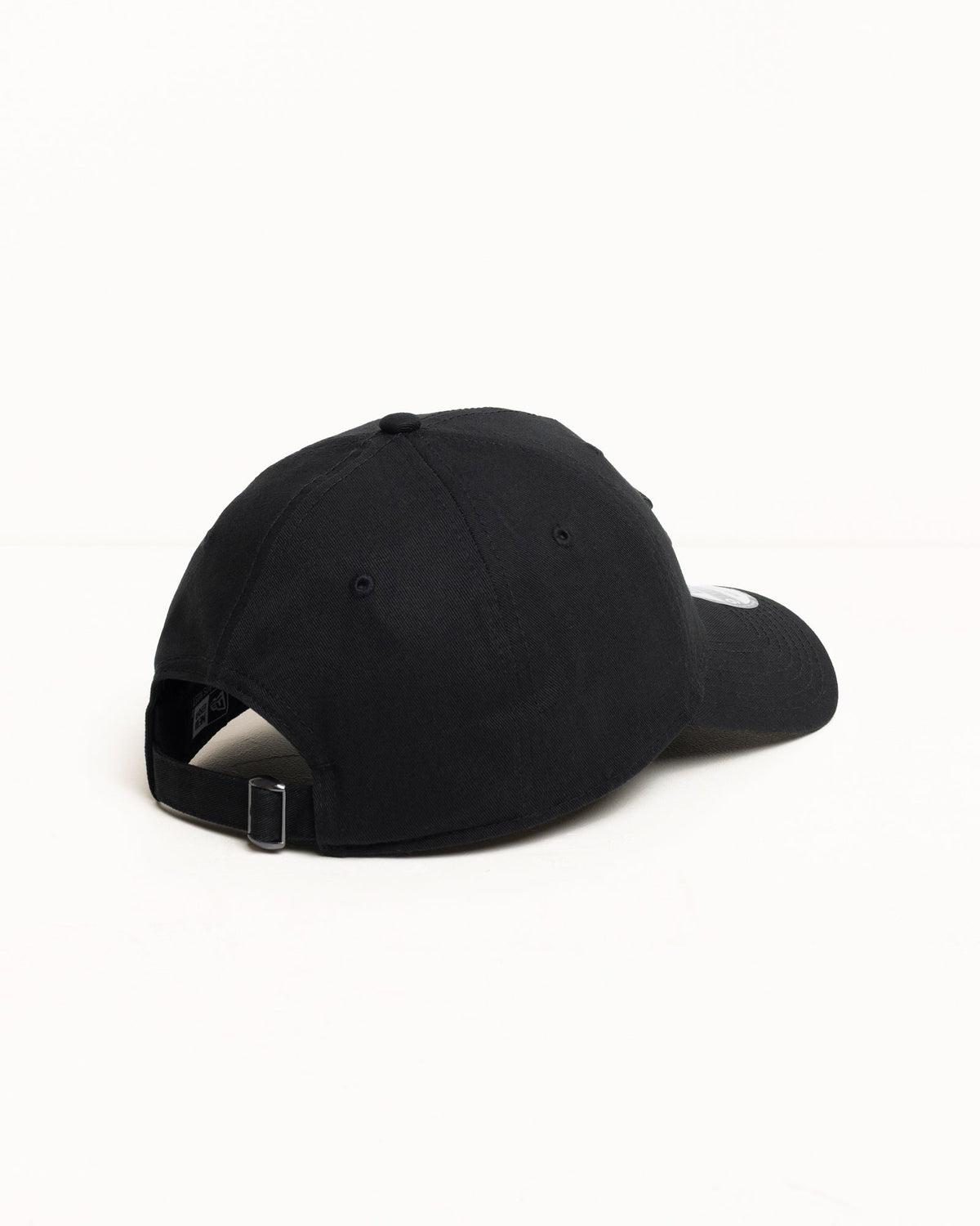 Basic 9twenty Cap Accessories In Onyx