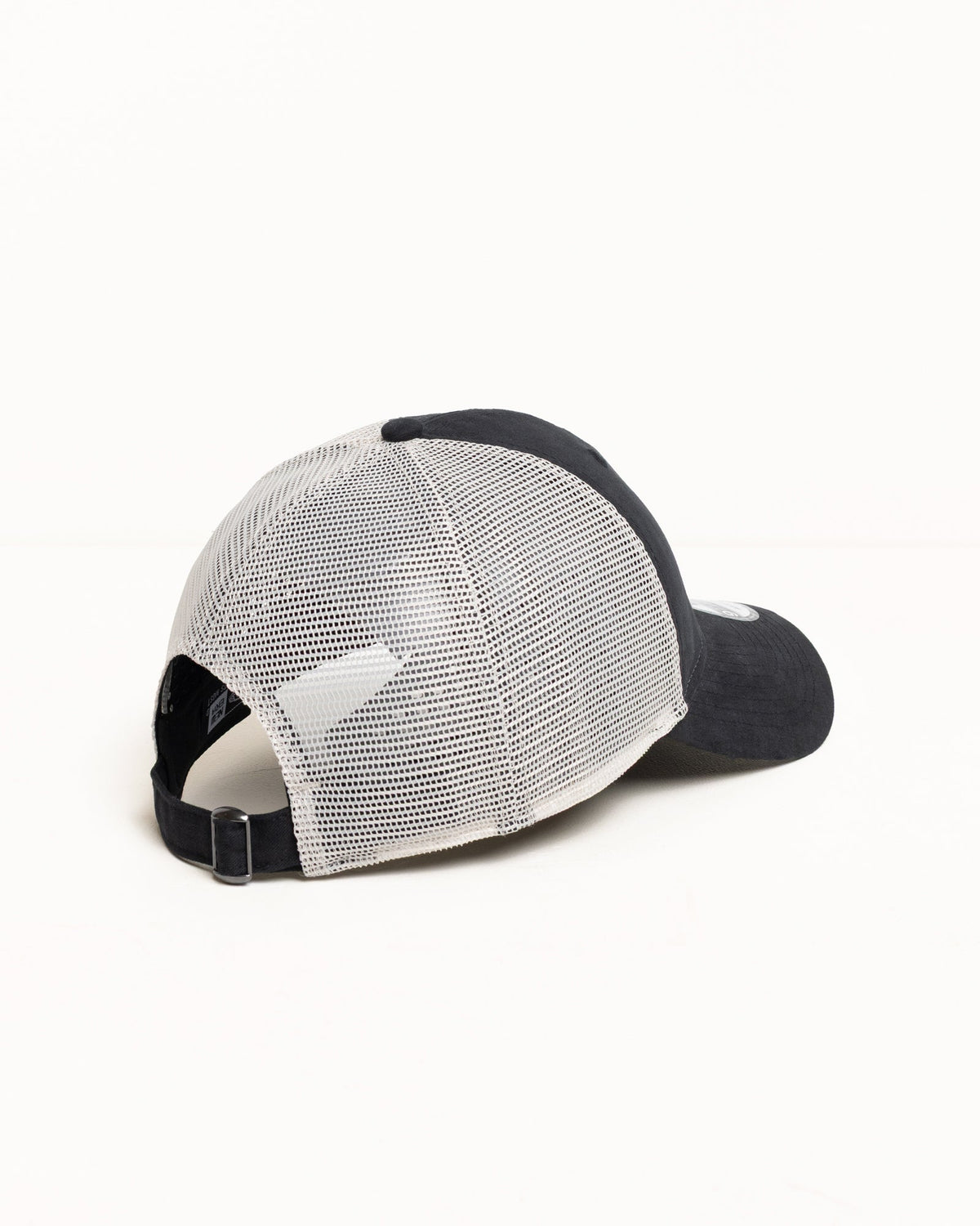 Ss Link Trucker 9twenty Accessories In Night Black