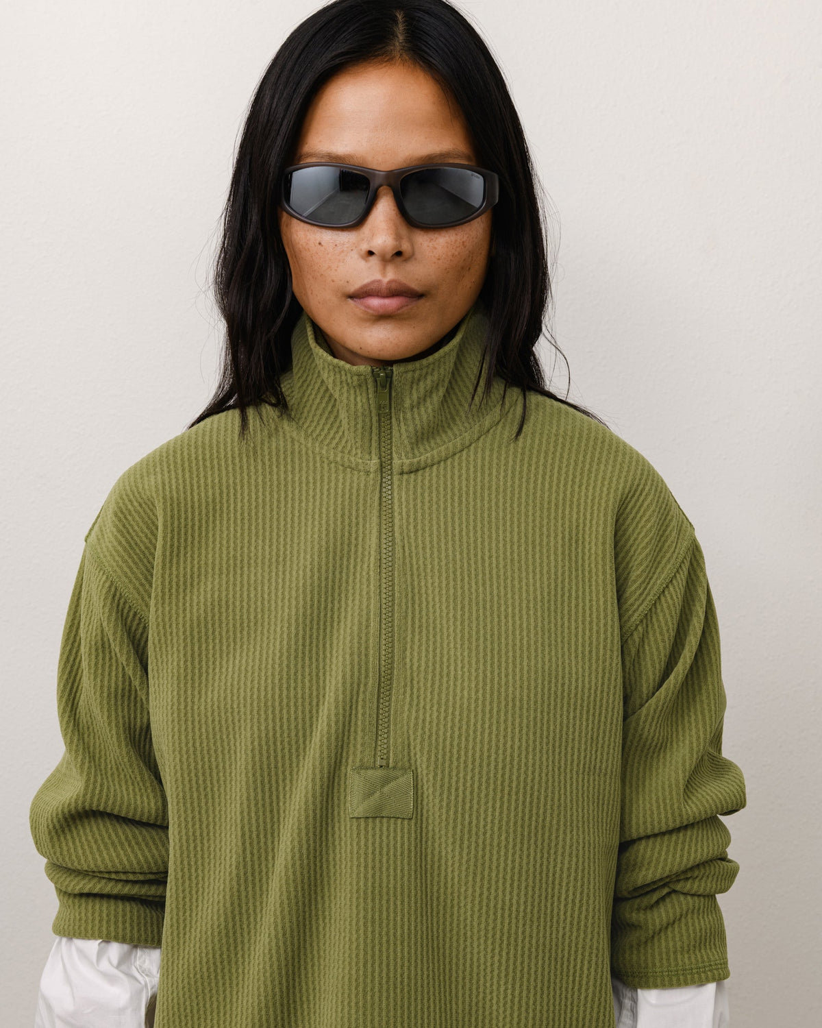 Leslie Sunglasses Unisex In Frost Grey/mirror Lens